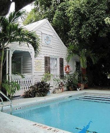 Blue Parrot Inn Key West Facilities photo